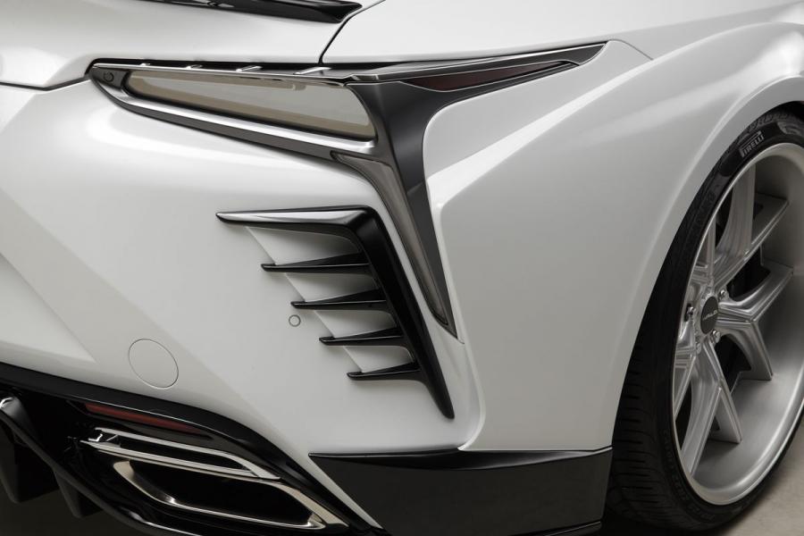 Детали экстерьера Lexus LC500 by Wald 2017 года  (фото 7 из 16)